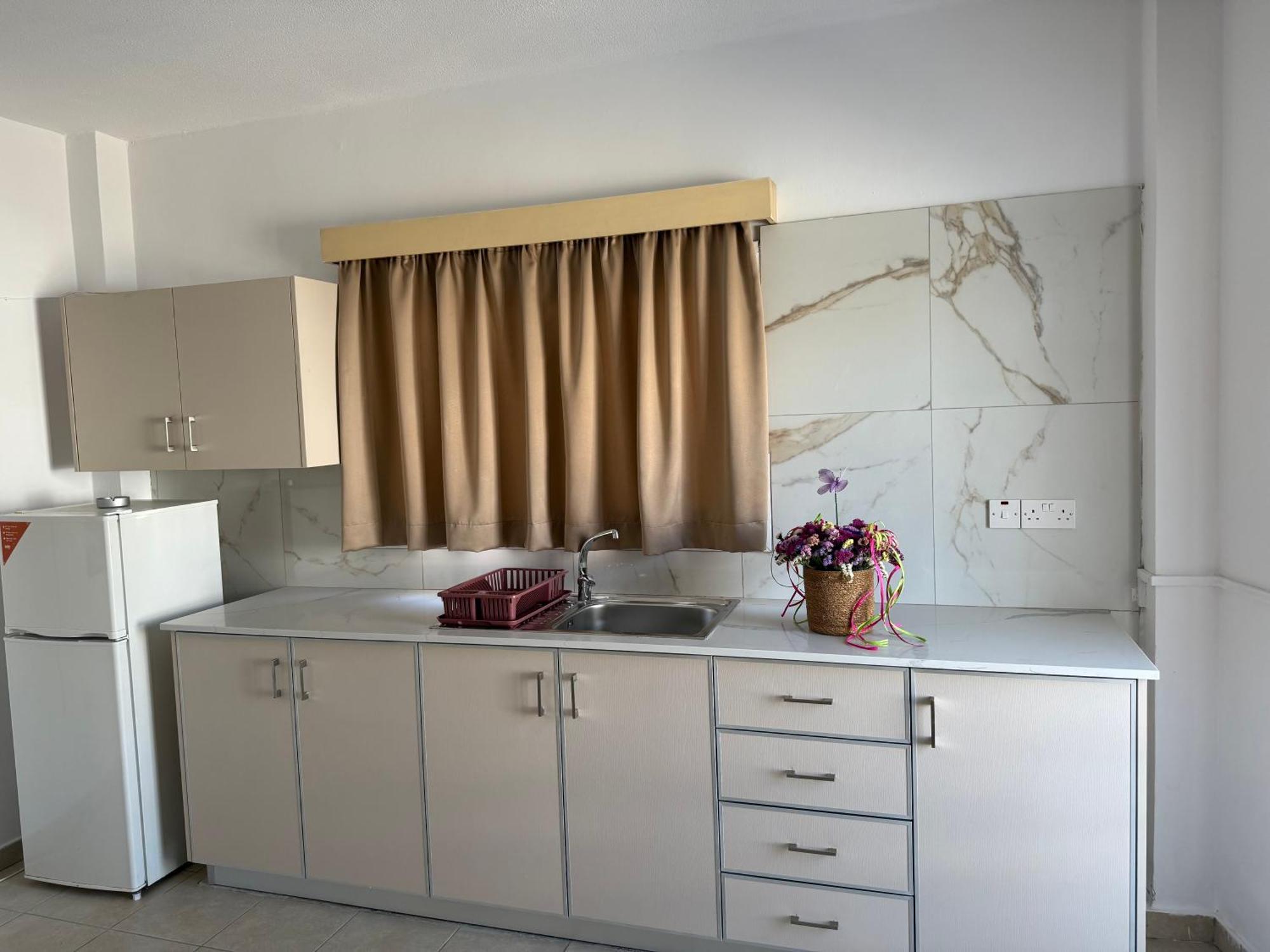 Terpsithea Apartments ไอยานาปา ภายนอก รูปภาพ
